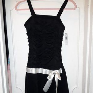 Girls Amy Byer dressy dress